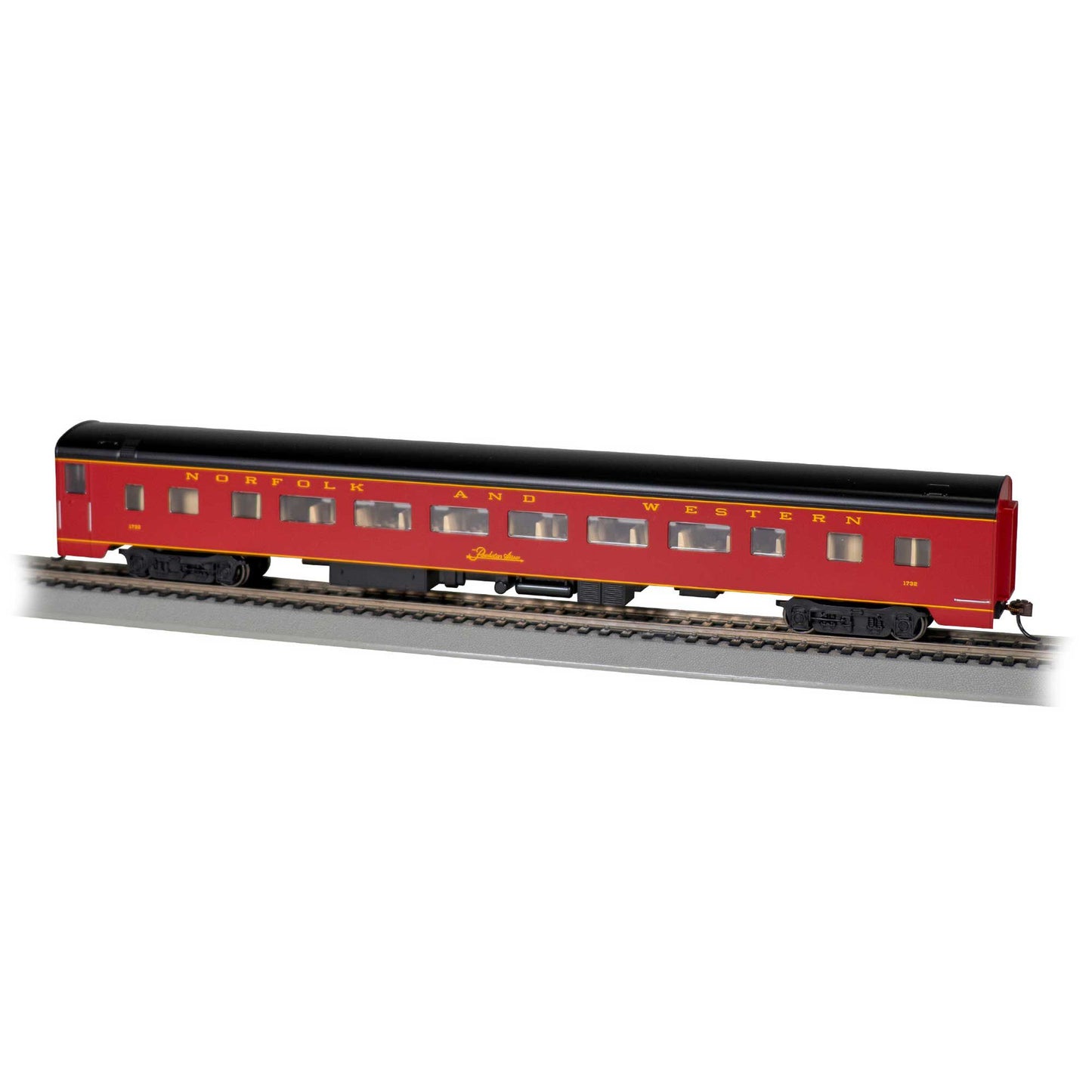 HO 85' Smooth-Side Coach Passenger Car Norfolk & Western #1732 (BAC14219)