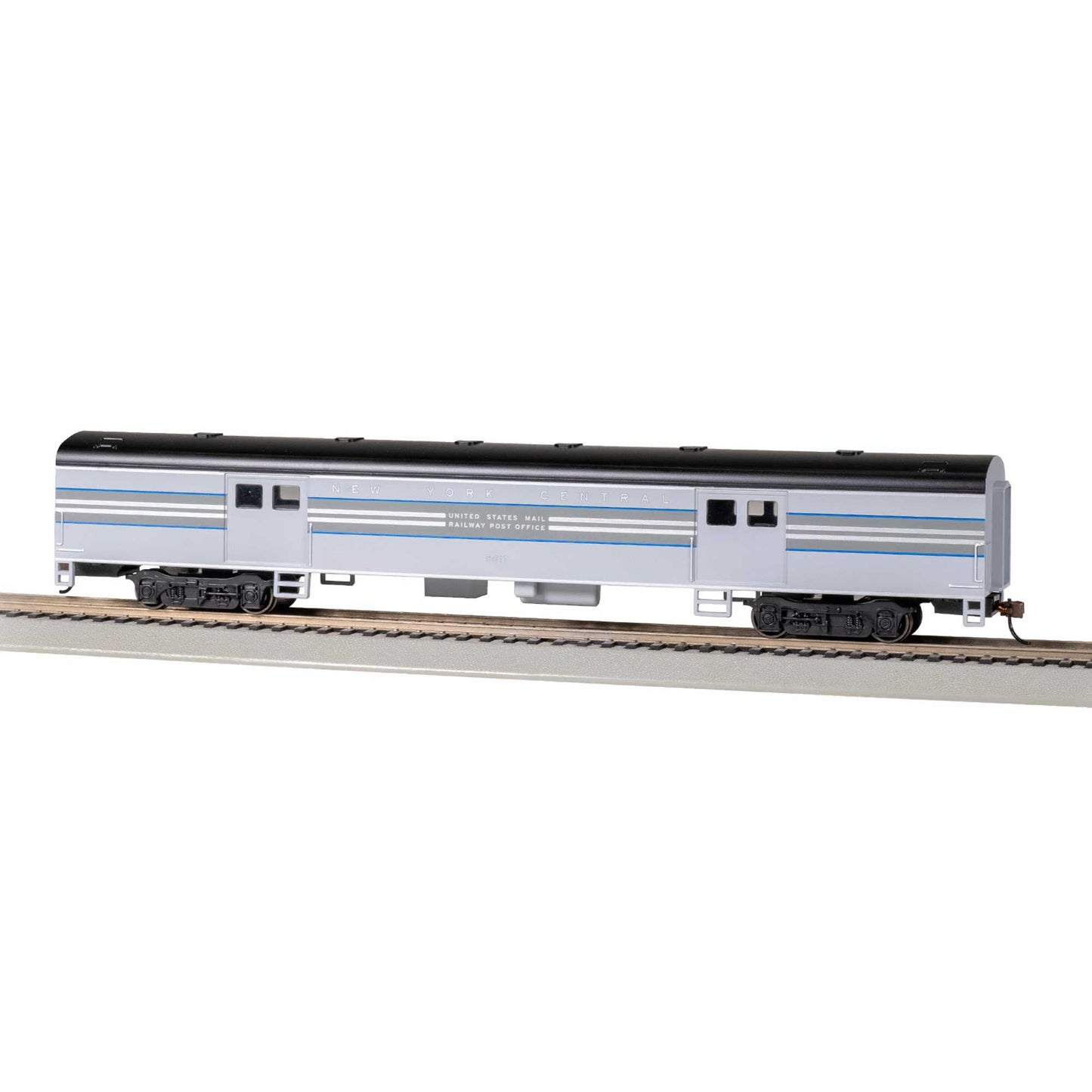 HO 72' Smooth-Side Baggage Car - 1938 New York Central #5017 (BAC14407)