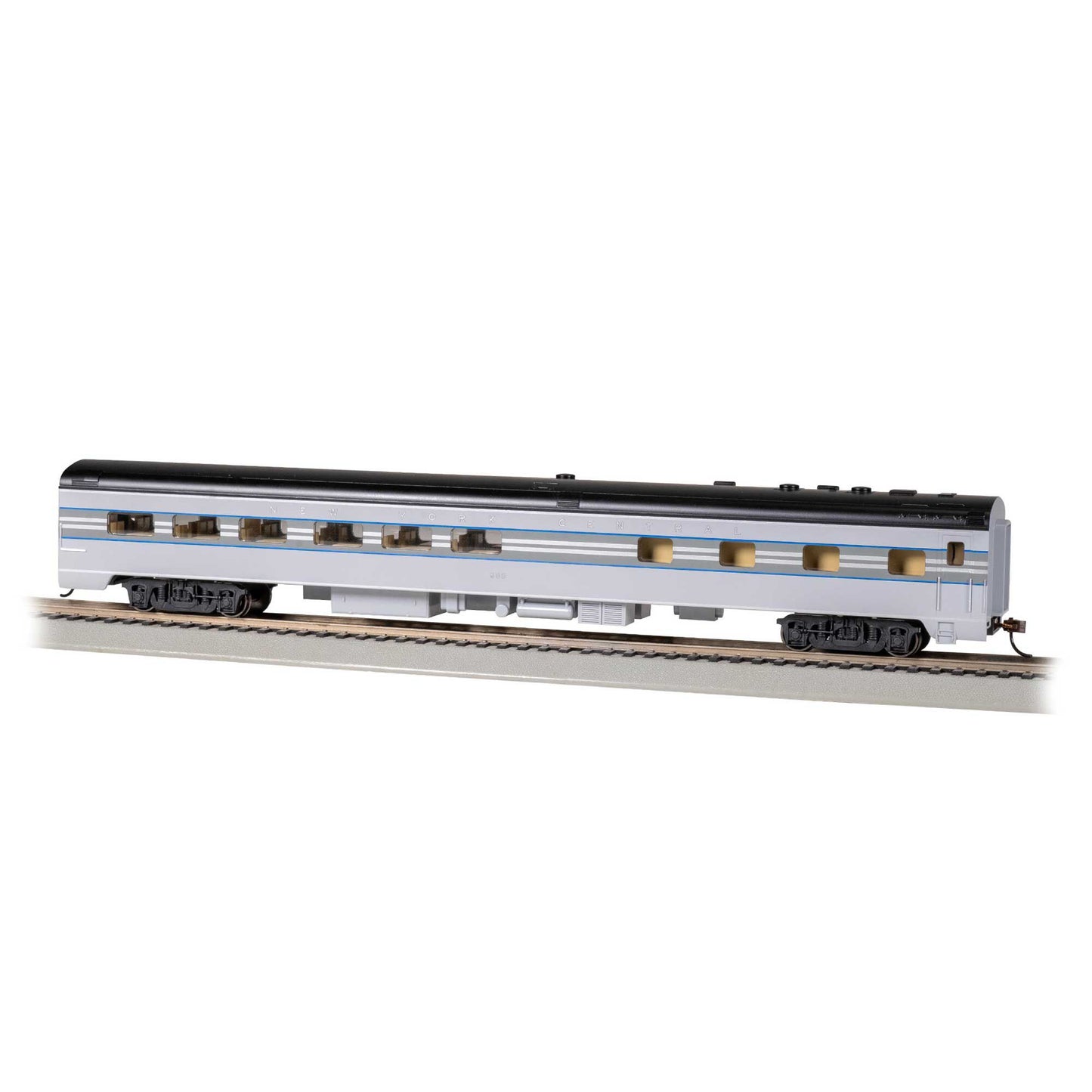HO 85' Smooth-Side Dining Car with Lighted Interior - 1938 New York Central #685 (BAC14809)