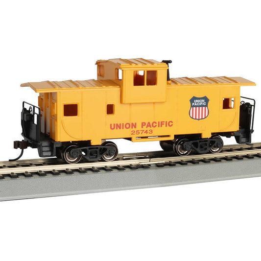 HO 36' Wide Vision Caboose for UP (BAC17701)