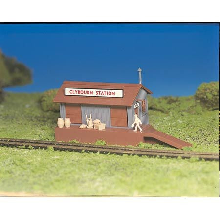 HO Snap Kit Freight Station (BAC45171)