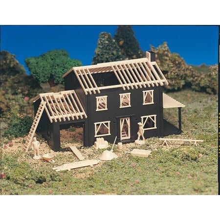HO Snap KIT House Under Construction Plastic Model Kit (BAC45191)