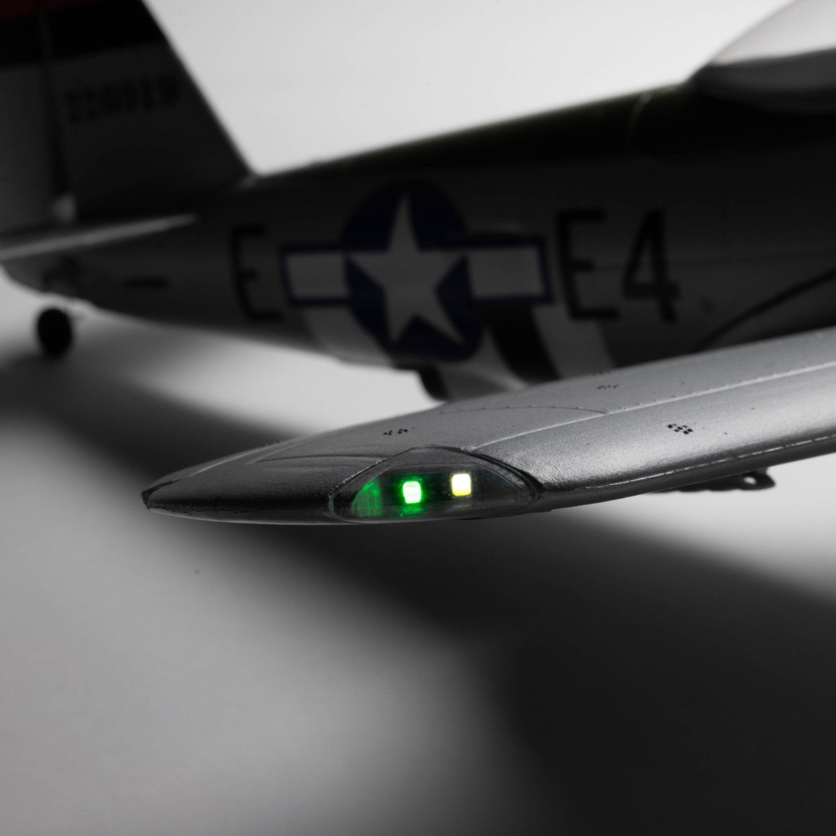 Micro P-47 Thunderbolt BNF Basic (EFL07050)_33