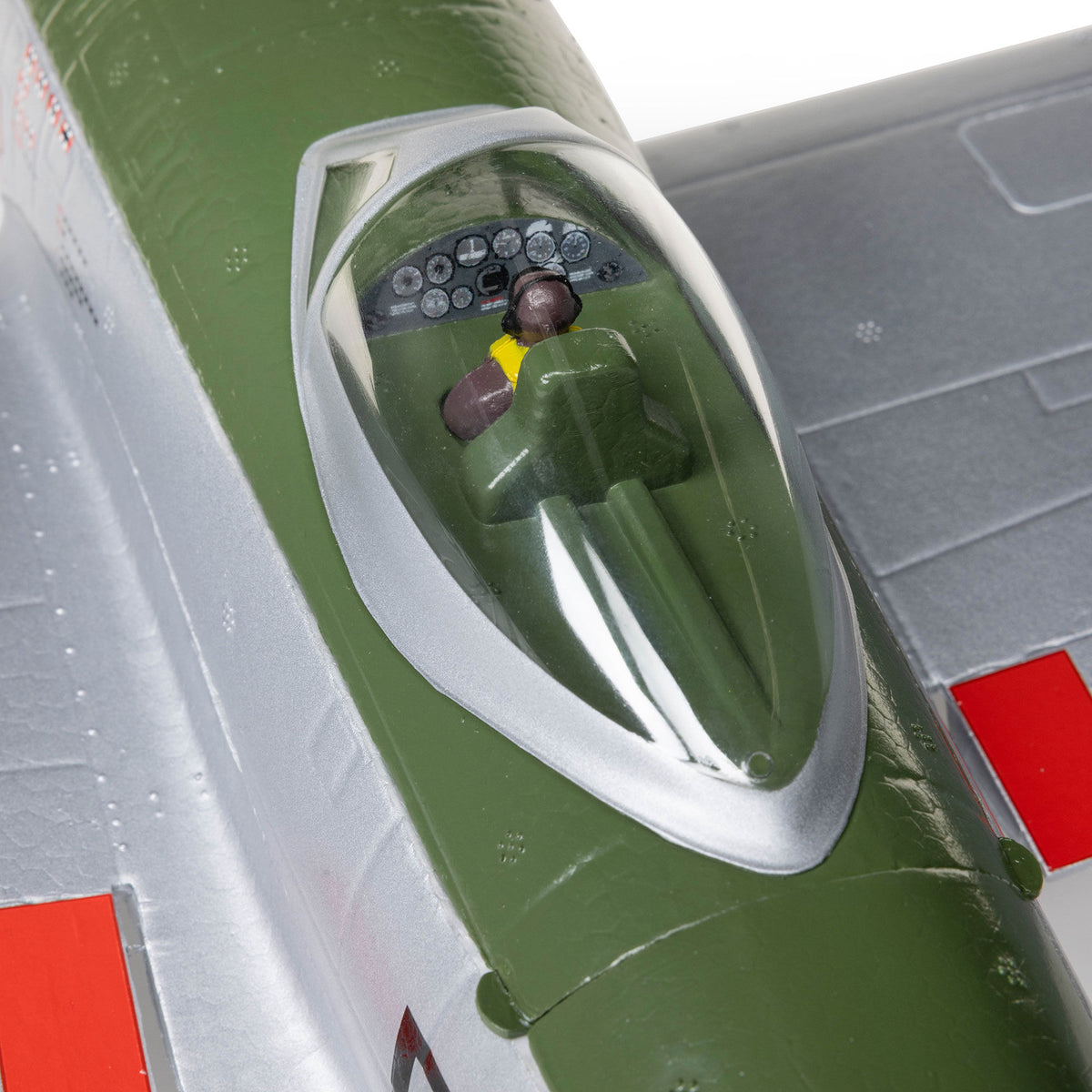 Micro P-47 Thunderbolt BNF Basic (EFL07050)_21