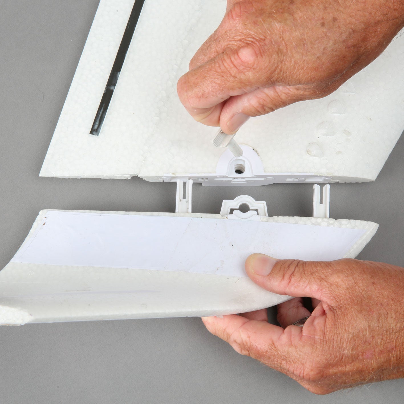 Opterra 2M Wing BNF Basic (EFL111500)_19