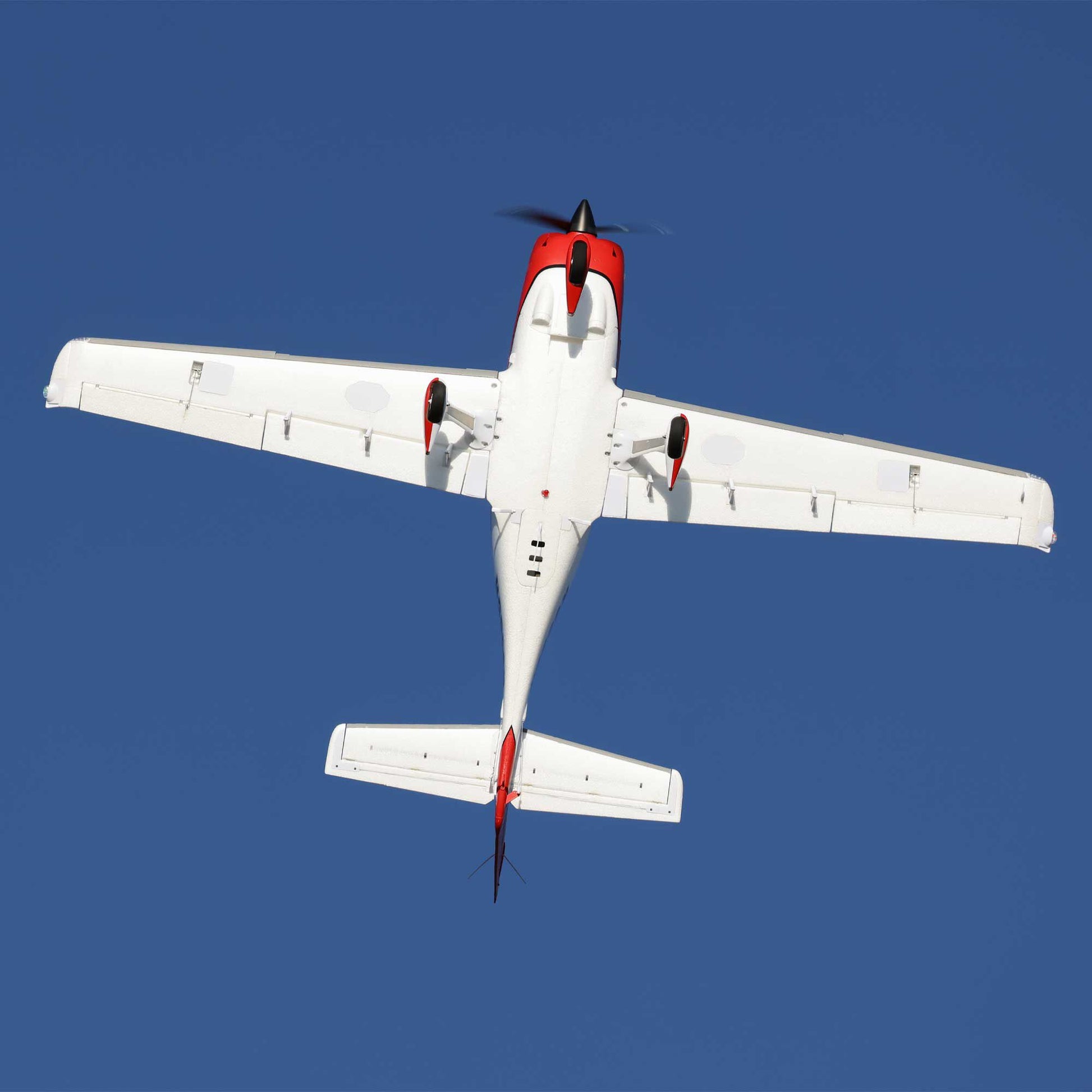 Cirrus SR22T Red 1.5m BNF Basic (EFL15950)_12