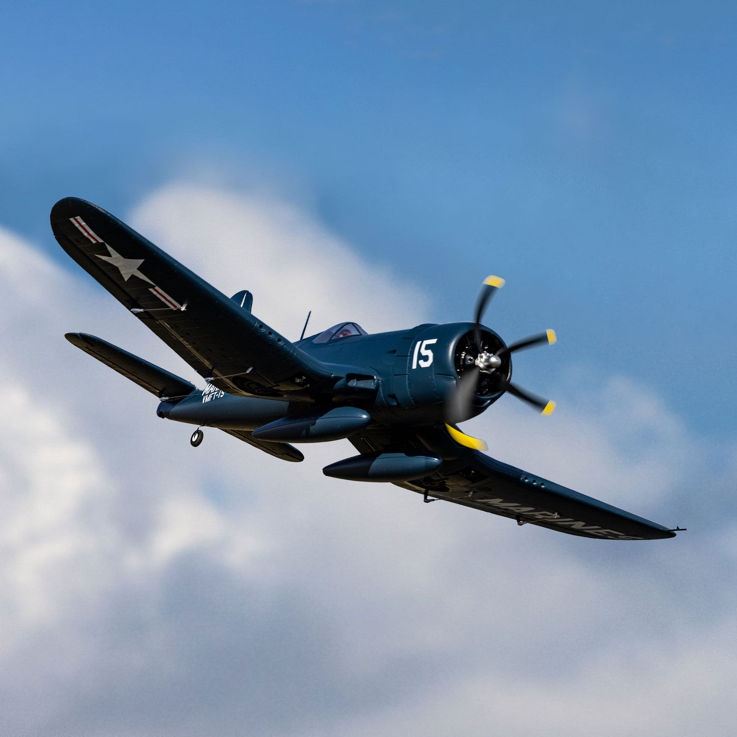 F4U-4 Corsair 1.2m BNF Basic (EFL18550)