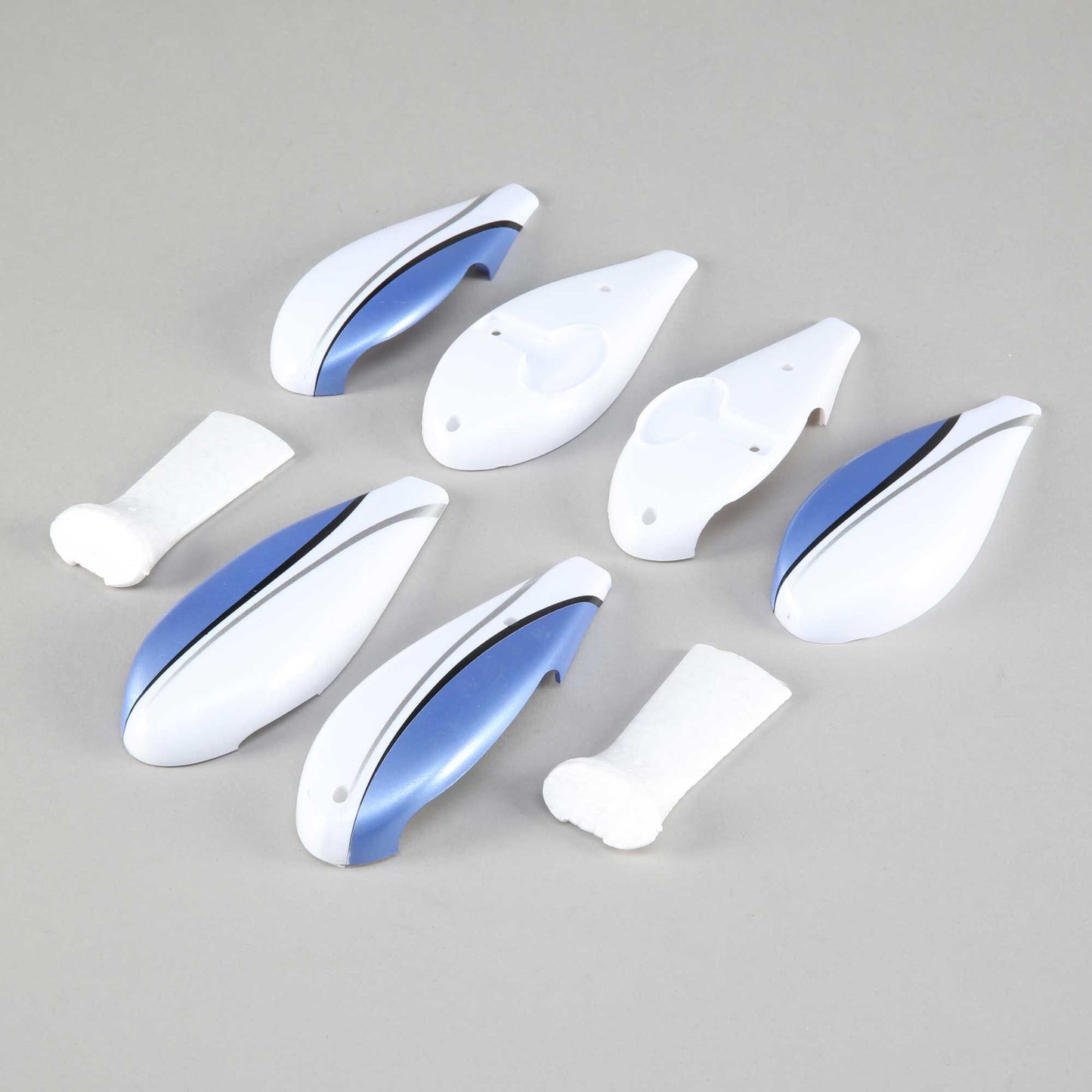 Wheel Pants Set and Undercarriage Foam for SR-22T (EFL5958)