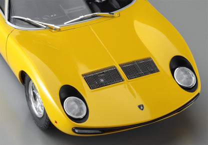 1/24 Lamborghini Miura P400 SV "Detail Up Version" Yellow Plastic Model Kit (HSG20511)