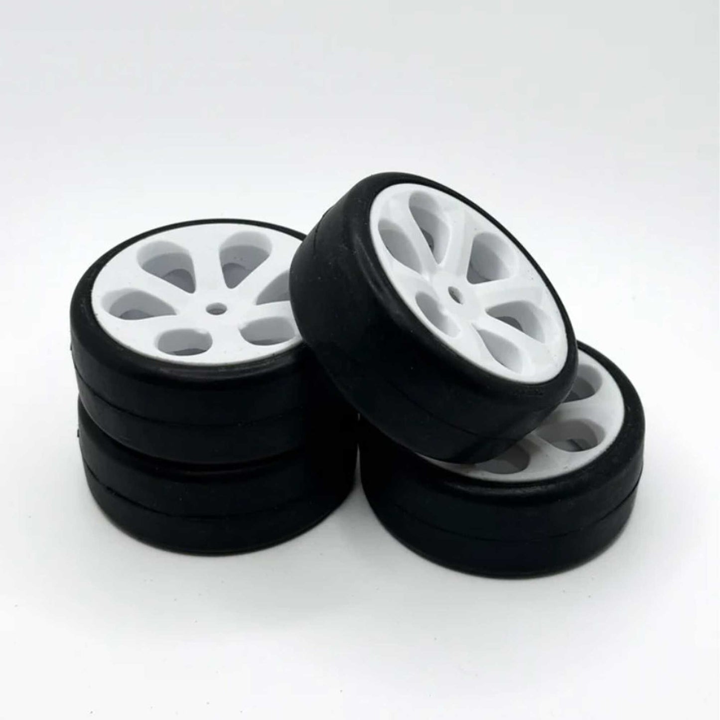 Blue 32 Touring Car Pre-Mounted Tires (Set of 4) (JAC2400)