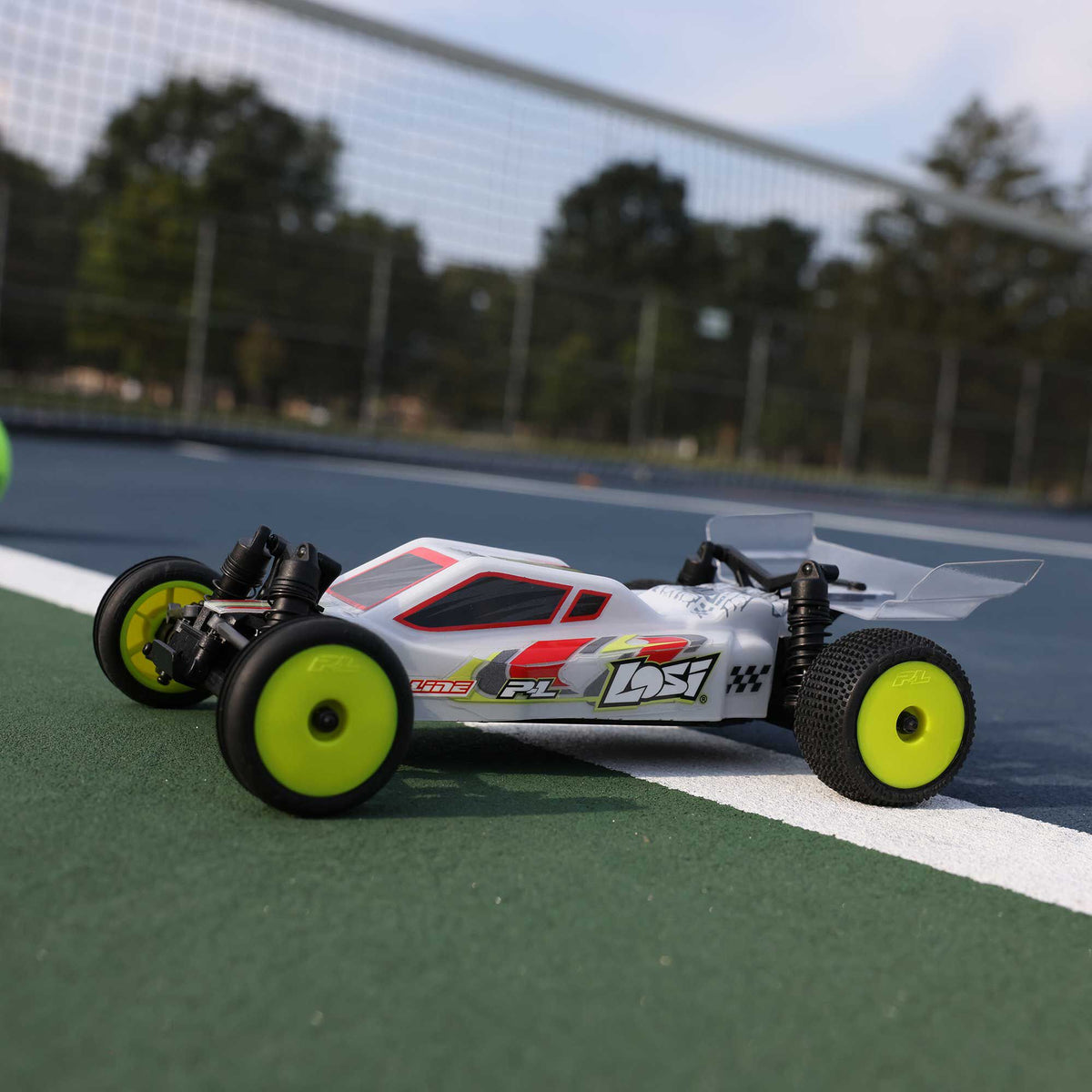 1/24 Micro-B 2WD Buggy Ready to Run (White) (LOS00007T1)_20
