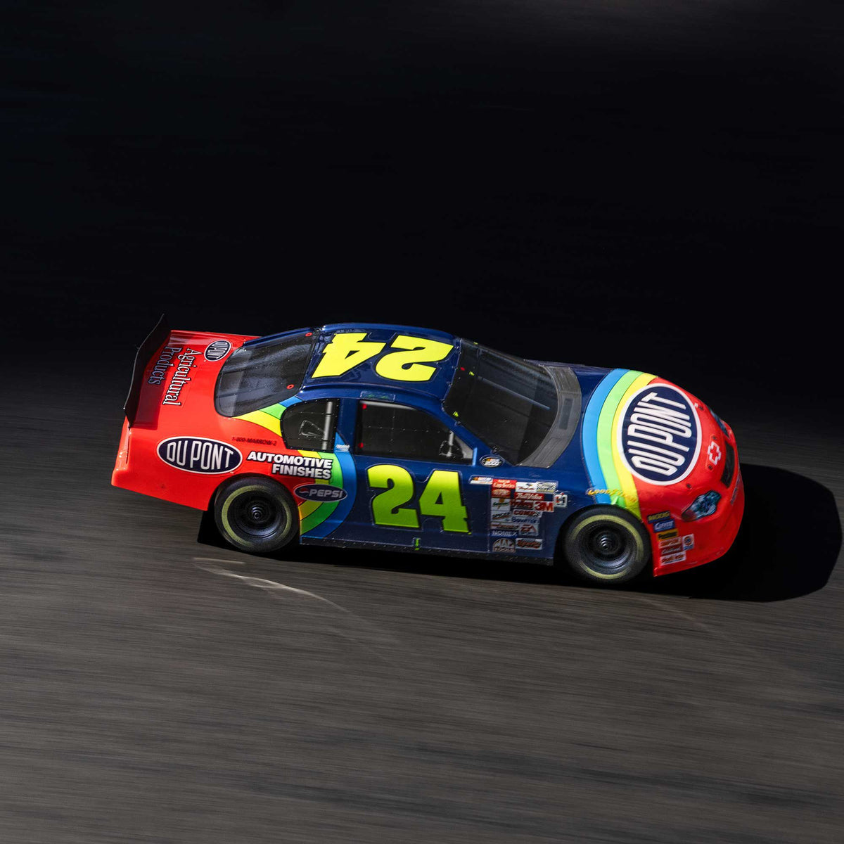 1/12 NASCAR RC Racecar Ready to Run with Battery and Charger (Jeff Gordon #24 DuPont 2006 Chevrolet Monte Carlo) (LOS1120024)_20