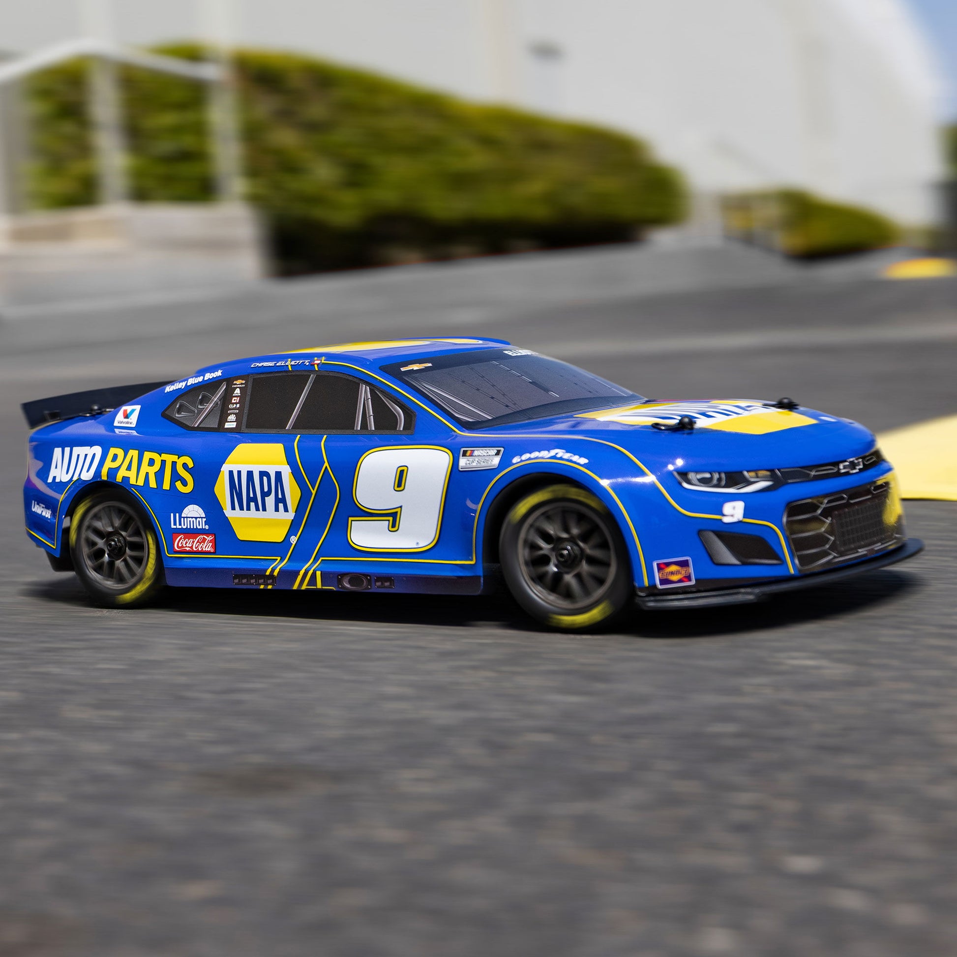 1/12 NASCAR RC Racecar Ready to Run with Battery and Charger (Chase Elliott #9 NAPA 2025 Chevrolet Camaro ZL1) (LOS1122509)_24