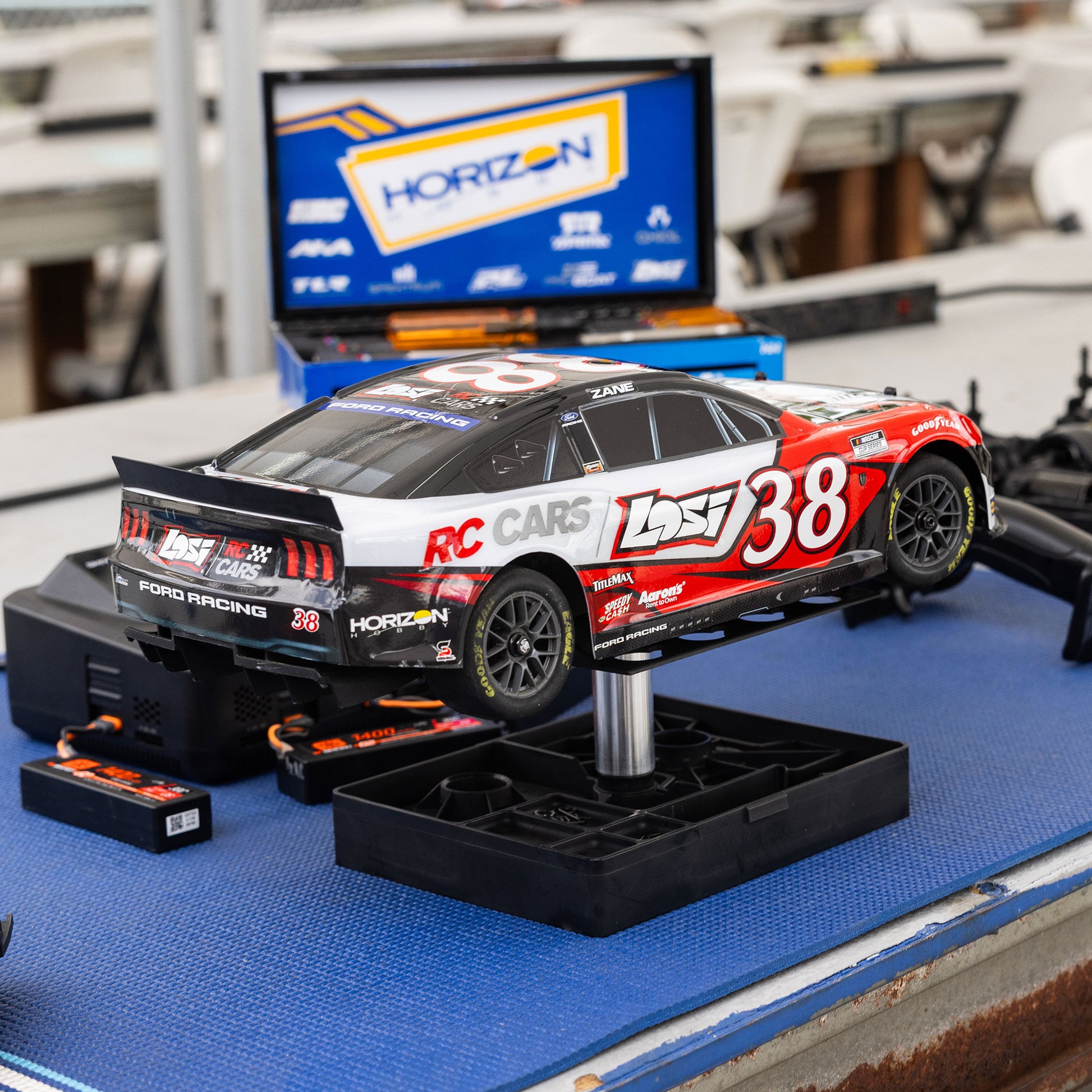 1/12 NASCAR RC Racecar Ready to Run with Battery and Charger (Zane Smith #38 Losi 2026 Ford Mustang) (LOS1122638)_16
