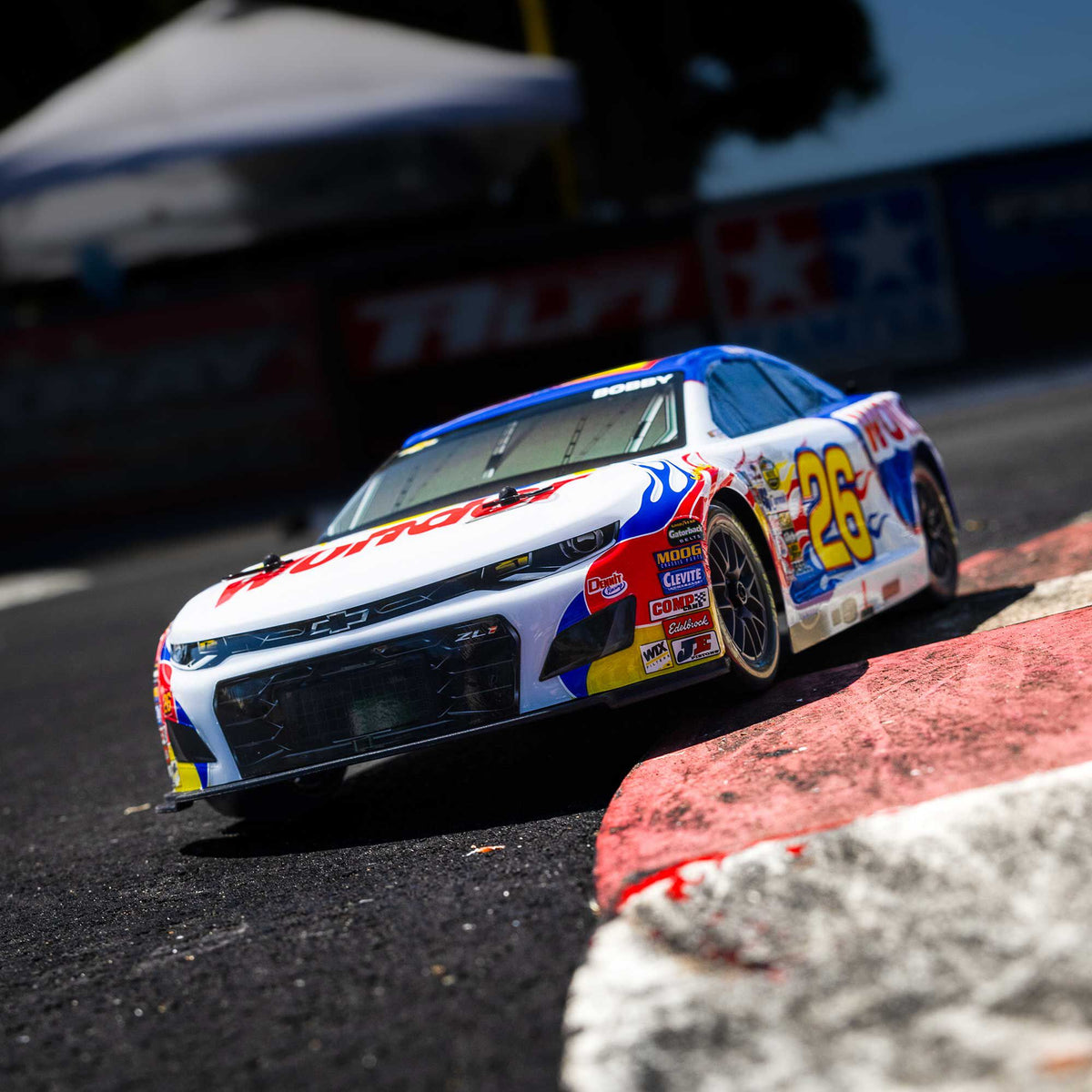 1/12 NASCAR RC Racecar Ready to Run with Battery and Charger (Fantasy Ricky Bobby #26 Wonder Bread 2026 Chevrolet Camaro ZL1) (LOSF1122626)_5
