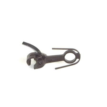 HO Scale Knuckle Spring Coupler (6pr) (MCH412)