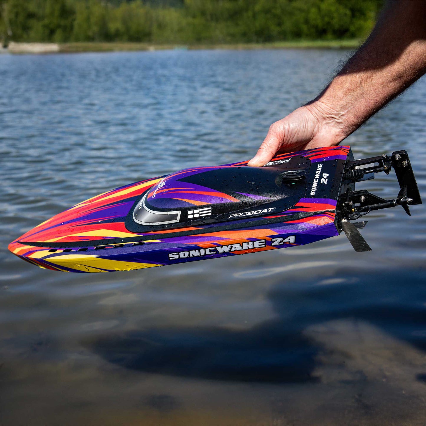 Sonicwake 24" Self-Righting Deep-V Ready to Run with Battery and Charger (Red) (PRB-1992T1)_11
