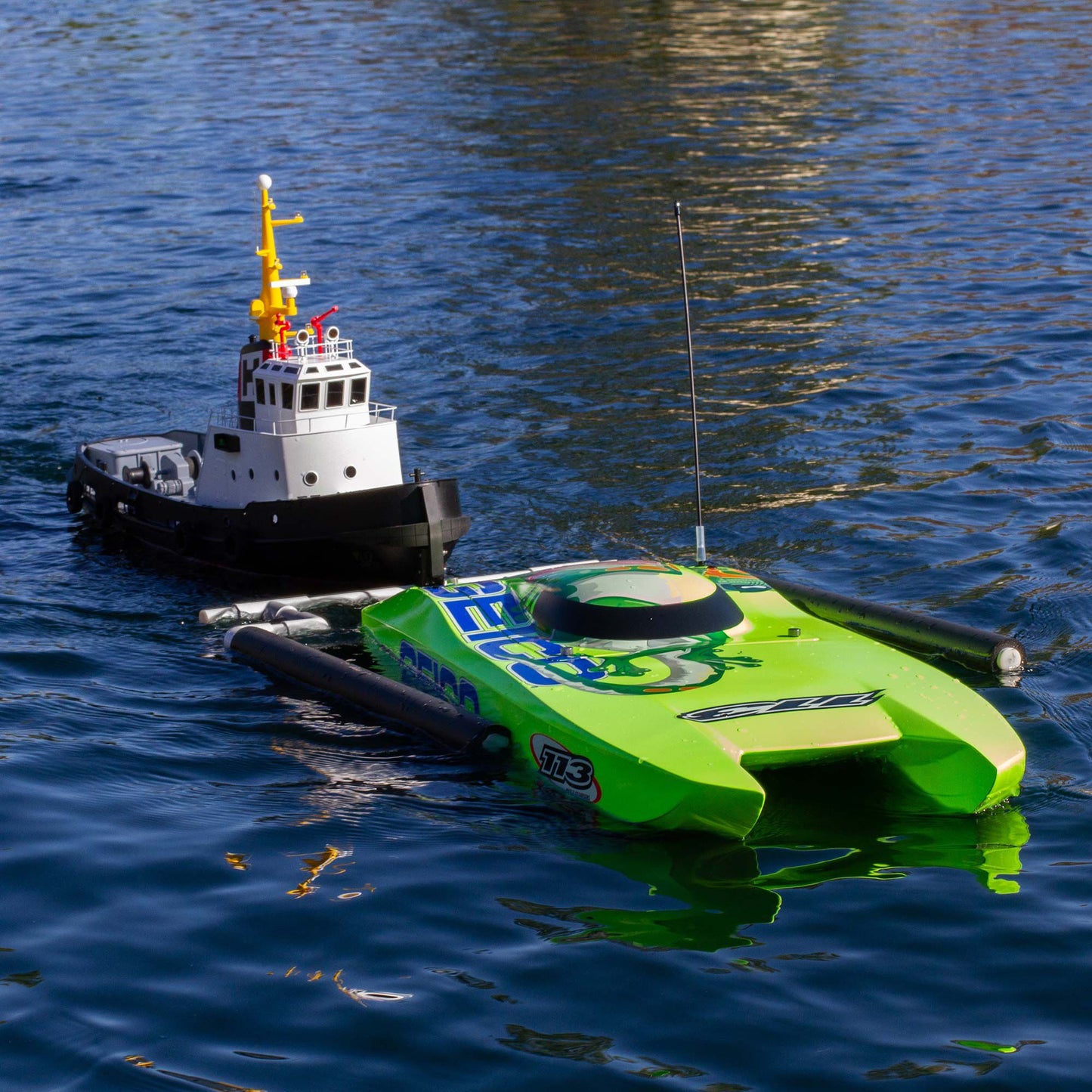30" Horizon Harbor Tug Boat Ready to Run (PRB08036)_2