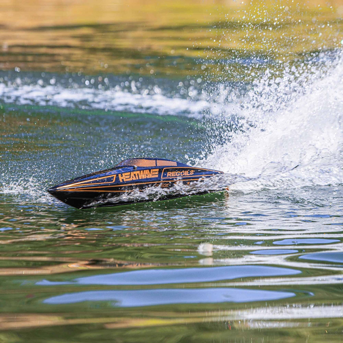 26" Recoil 2 V2 Self-Righting Deep-V Ready to Run (Heatwave ) (PRB08041V2T1)_4