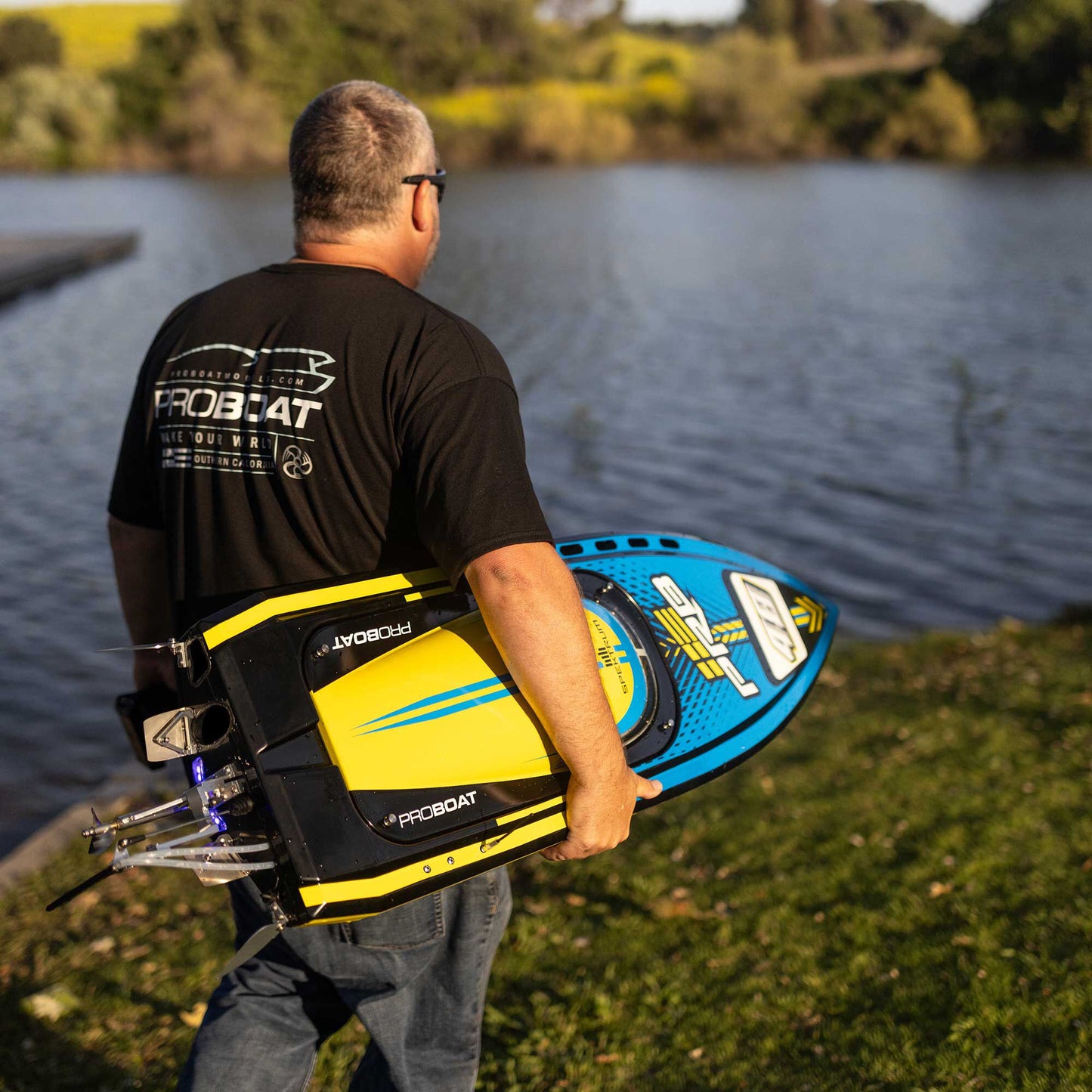 48" Super Sonicwake 8S Self-Righting Deep-V Ready to Run (PRB08052)_33