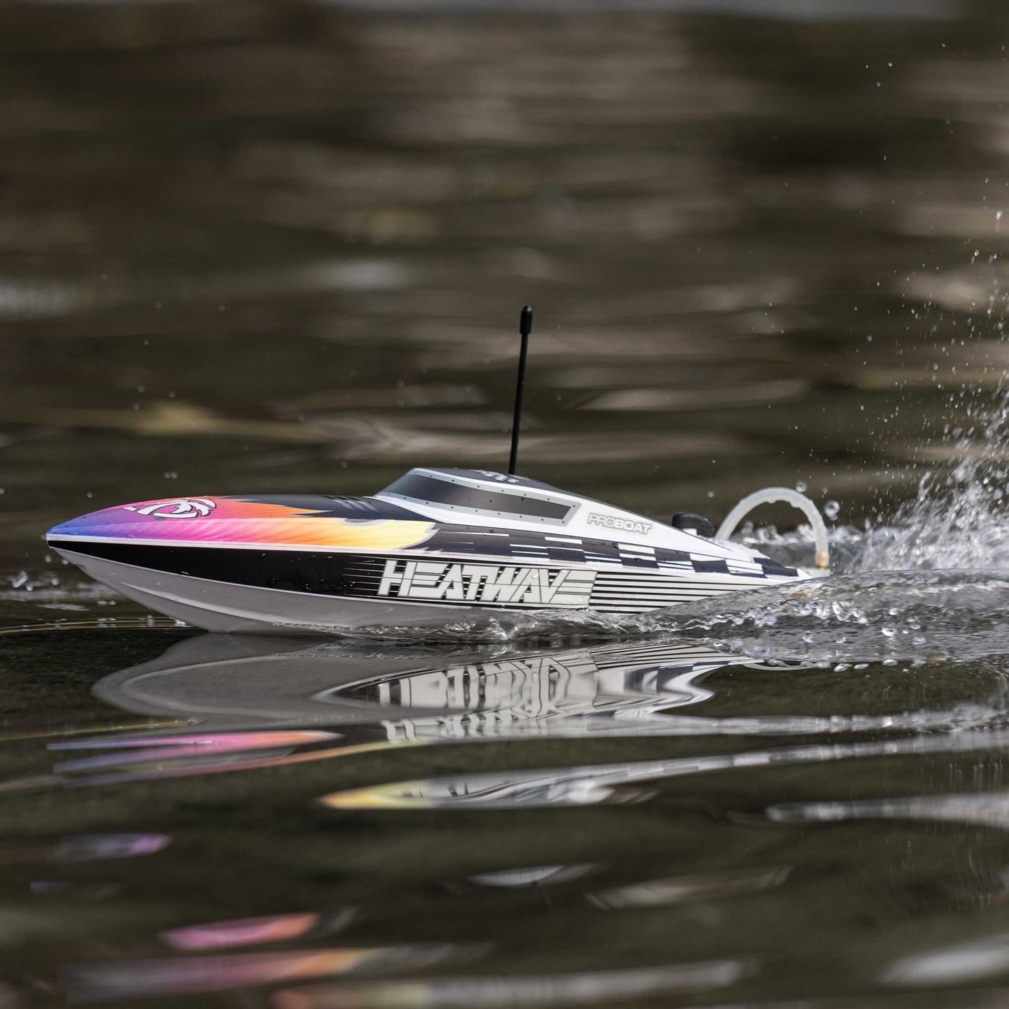18" Recoil 2 Self-Righting Brushless Deep-V Ready to Run with Battery and Charger (Heatwave) (PRB08053T2)_10