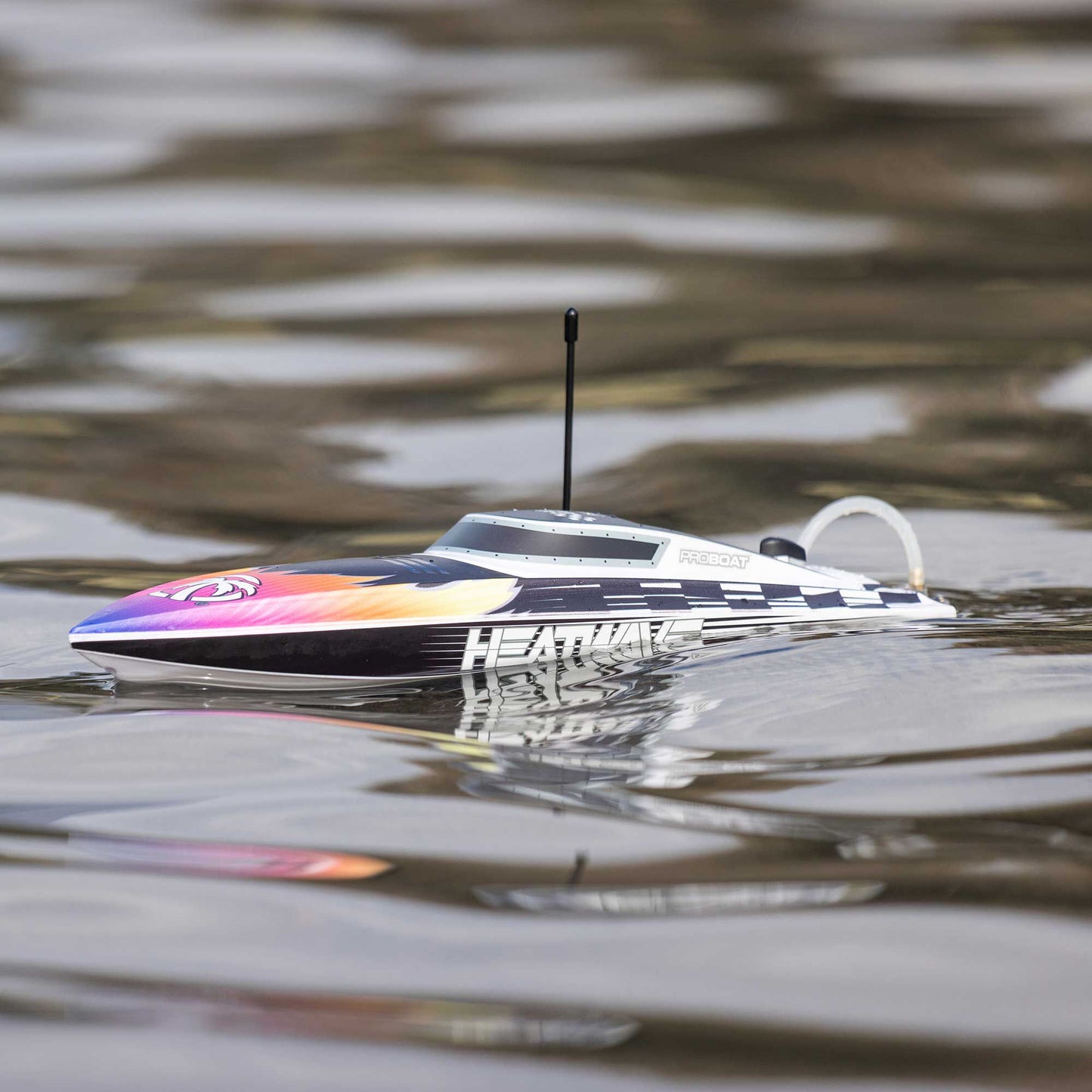 18" Recoil 2 Self-Righting Brushless Deep-V Ready to Run with Battery and Charger (Heatwave) (PRB08053T2)_5