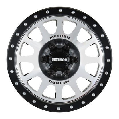 2.9" Aluminum Method 305 Silver Wheel Faces with +2 Offset for SCX6 (2) (PRO281400)_1