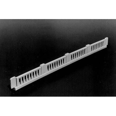 HO 50' Early Highway Railings (4) (RIX6280104)