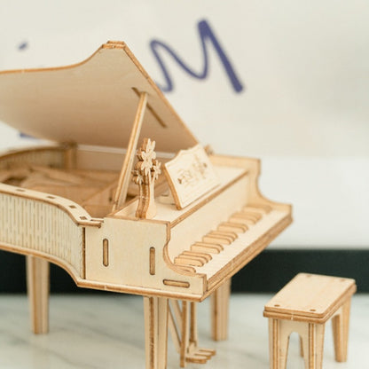 Grand Piano Wooden Model Kit (ROETG402)