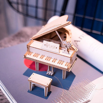 Grand Piano Wooden Model Kit (ROETG402)