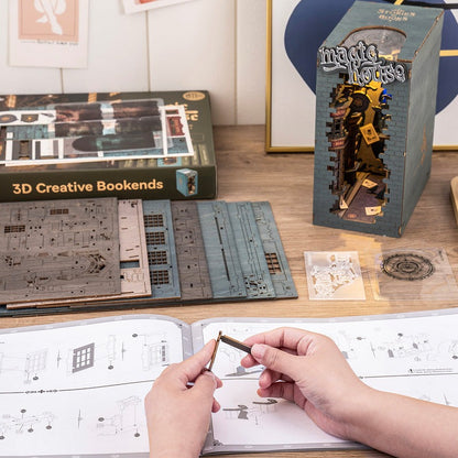 Magic House Book Nook Wooden Model Kit (ROETGB03)