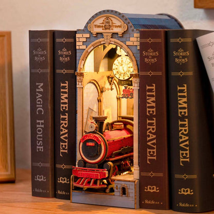 Time Travel Book Nook Wooden Model Kit (ROETGB04)