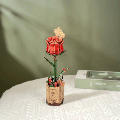 Rowood Red Rose Wooden Bloom Craft Kit (ROETW042)