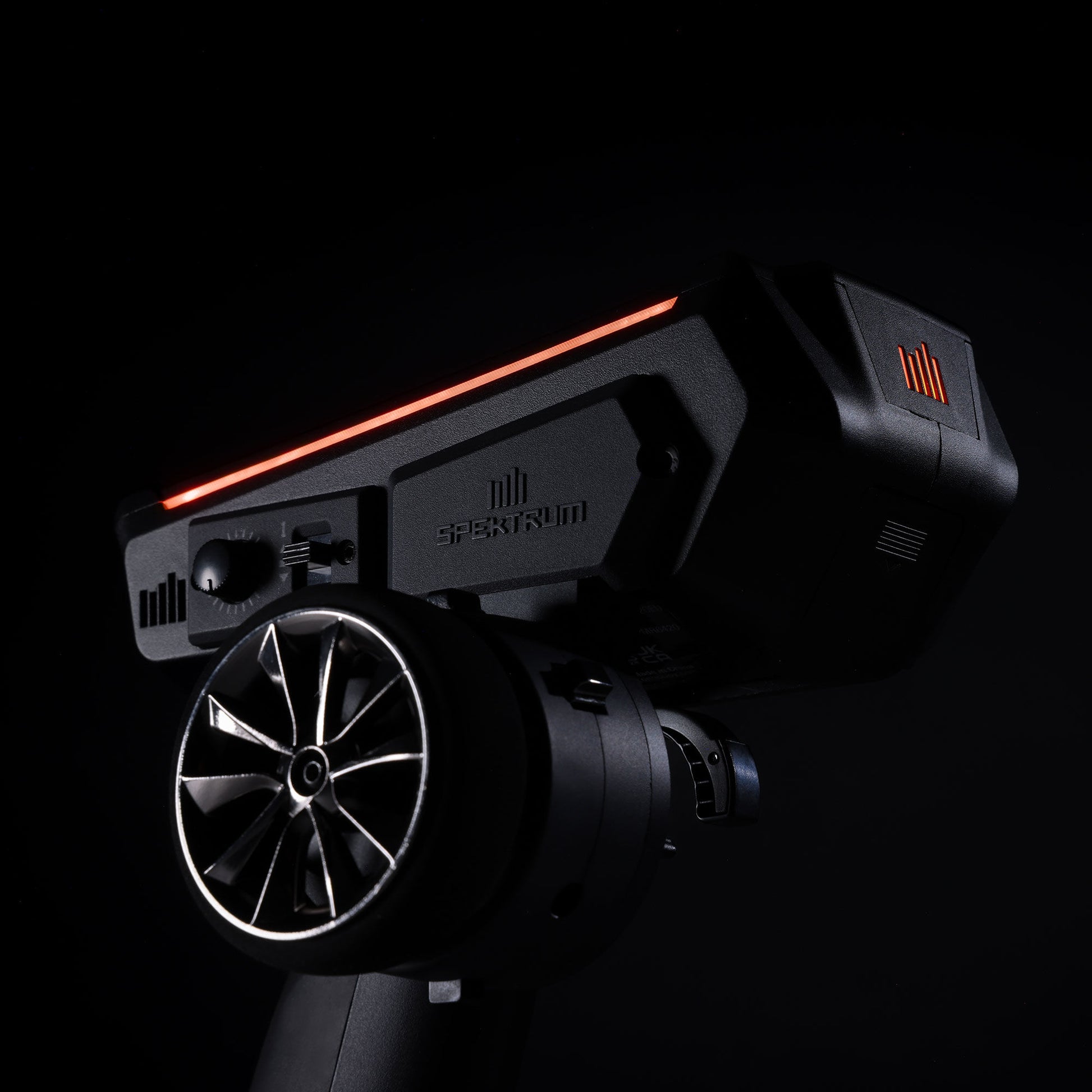 iXSR 6-Channel DSMR Surface Transmitter with SR515 Receiver (SPM6420)_12