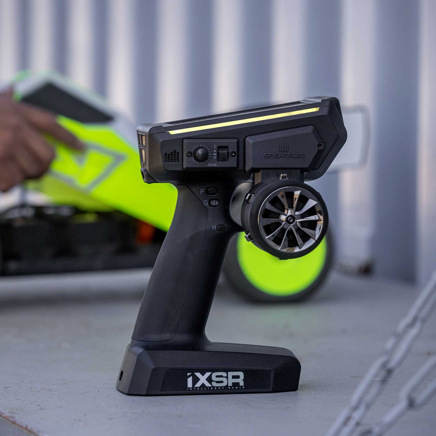 iXSR 6-Channel DSMR Surface Transmitter with SR515 Receiver (SPM6420)_6