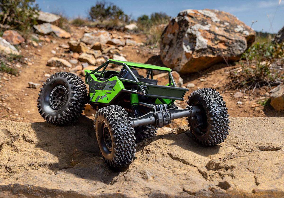 1/18 TXC-4M Exreme Crawler Ready to Run with Battery and Charger (Pink) (TRA120074-1-PINK)