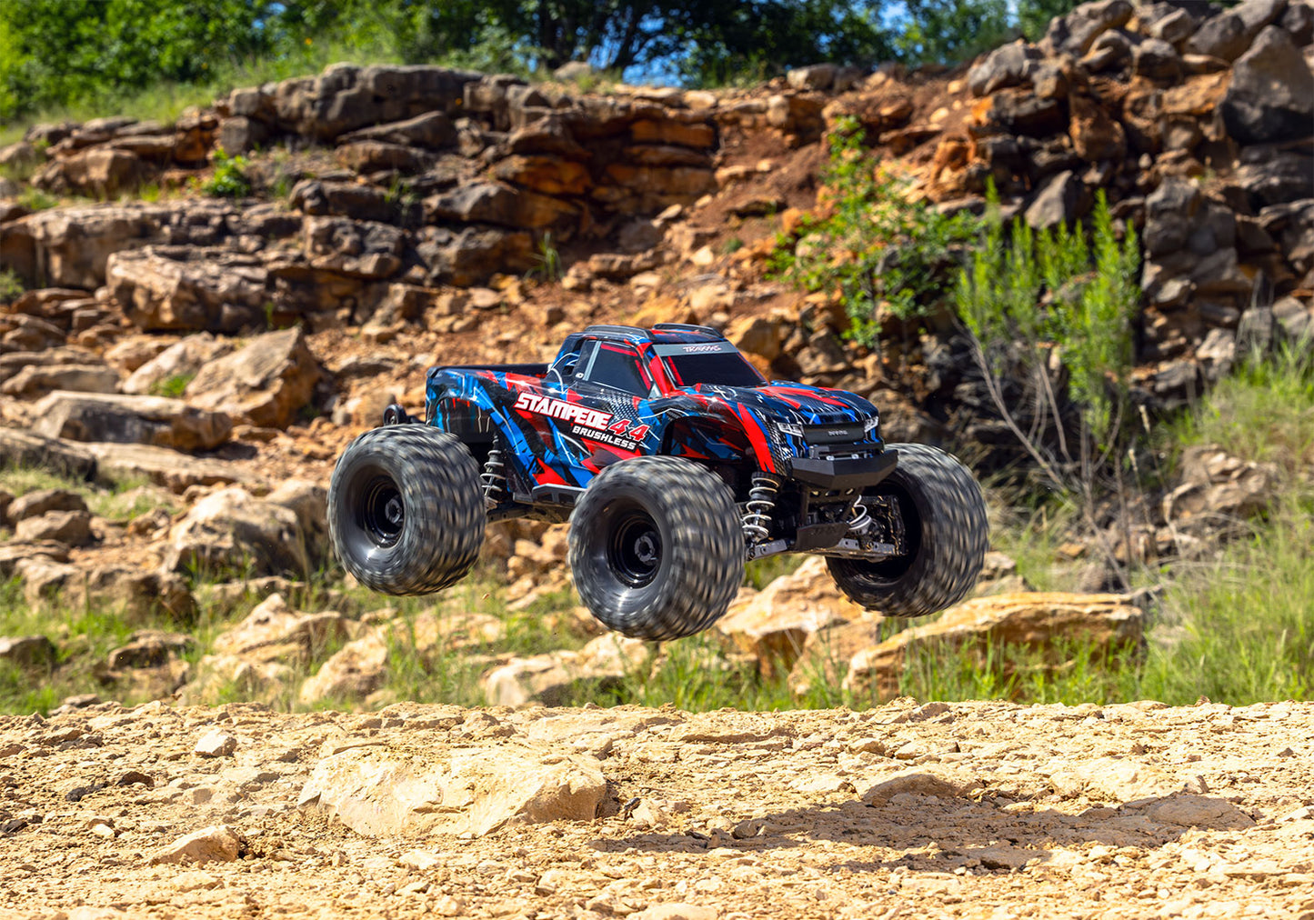 1/10 Stampede 4x4 VL3 Brushless Ready to Run (Red) (TRA67454-4-RED)