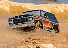 1/10 TRX-4 1979 Ford Bronco with Clipless Body Ready to Run (Sunset) (TRA82246-4-SUN)