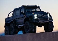 1/10 TRX-6 Mercedes-Benz G 63 AMG 6x6 with Clipless Body Ready to Run (Black) (TRA88296-4-BLK)