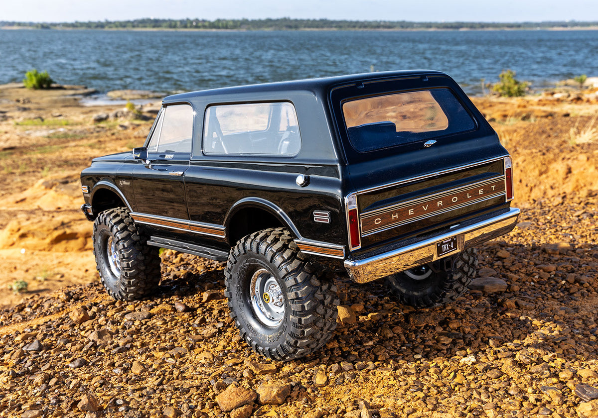 1/10 TRX-4 Chevrolet 1972 Blazer with Interior Ready to Run (Blue) (TRA91076-4-BLUE)