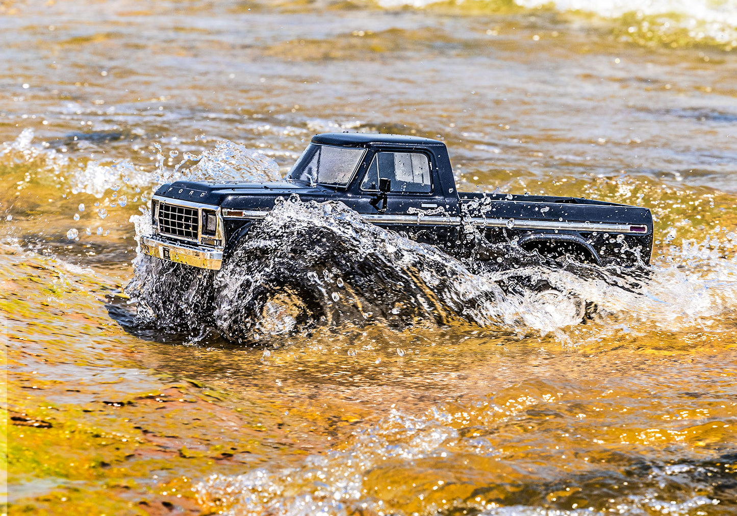 1/10 TRX-4 1979 Ford F-150 Ready to Run (Black) (TRA92144-4-BLK)