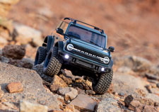 1/18 TRX-4M Ford 2021 Bronco Ready to Run with Battery and Charger (Blue) (TRA97074-1-BLUE)