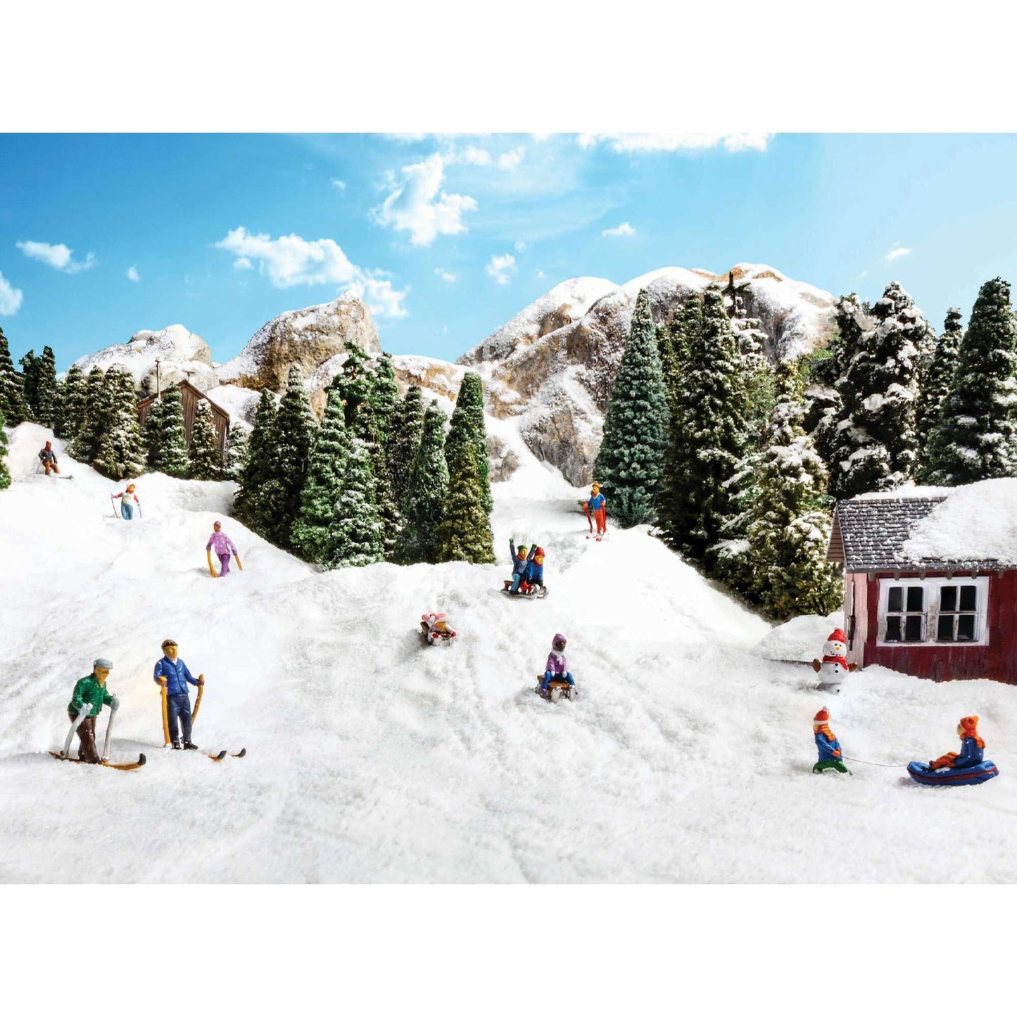 HO Children Sledding Scene (WOOA1966)