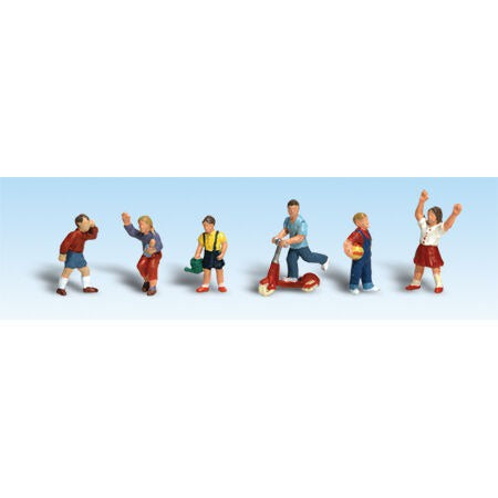 N Children Scale Figures for Scenic Layouts (WOOA2182)