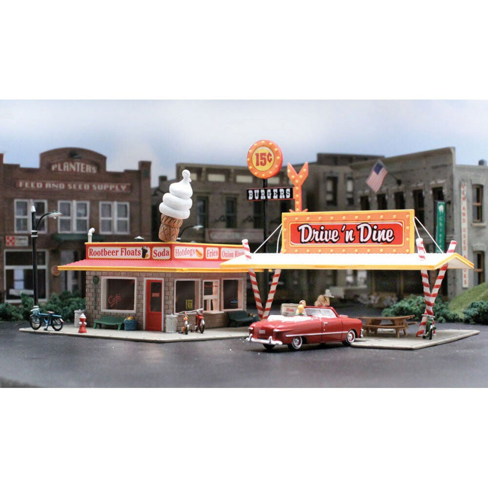 N Built-Up Drive 'N Dine (WOOBR4929)