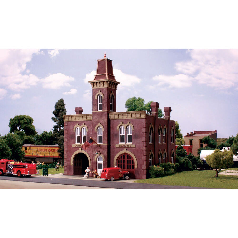 HO B/U Firehouse Model Structure (WOOBR5034)