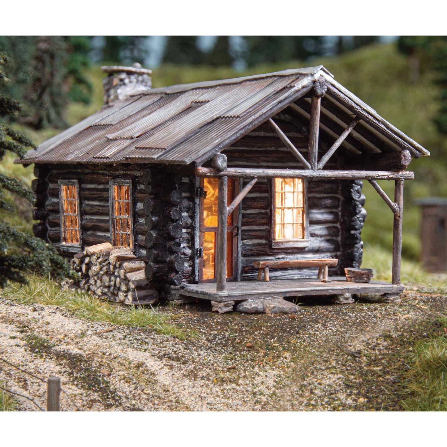 O-Scale Cozy Cabin (WOOBR5875)