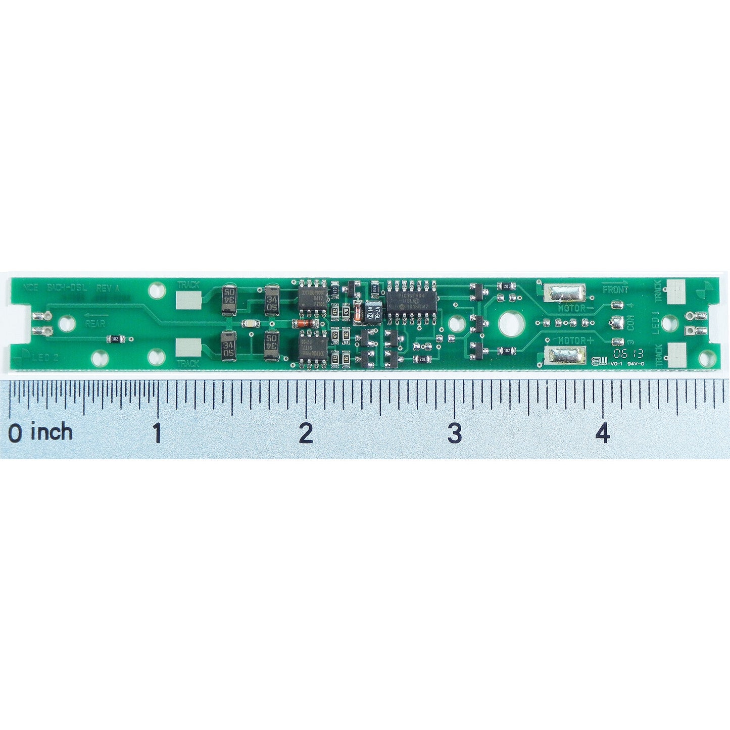 HO Decoder with 4 Function Outputs and LEDs (NCE5240139)