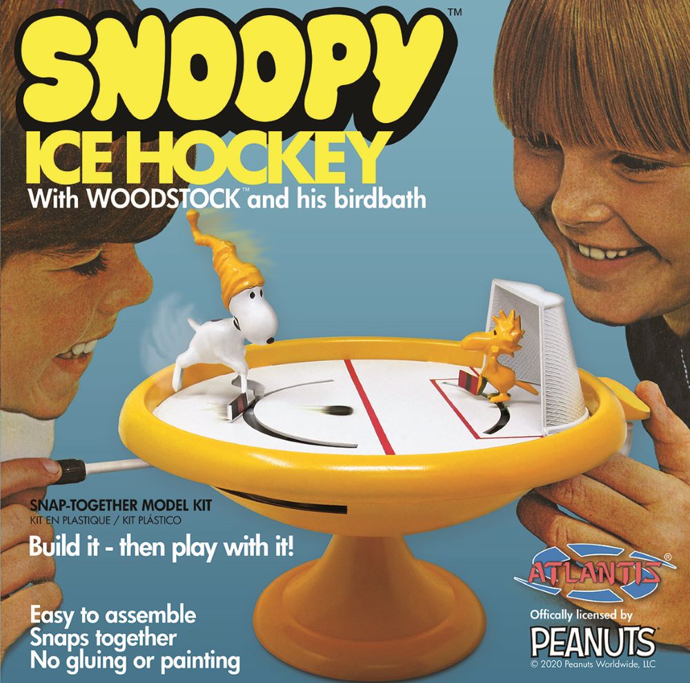 Snoopy Ice Hockey Game Snap-Together Plastic Model Kit (AAN5696)