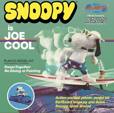 Snoopy Joe Cool Surfing Snap-Together Plastic Model Kit (AANM7502)